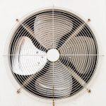 Che caratteristiche deve avere un ventilatore industriale?